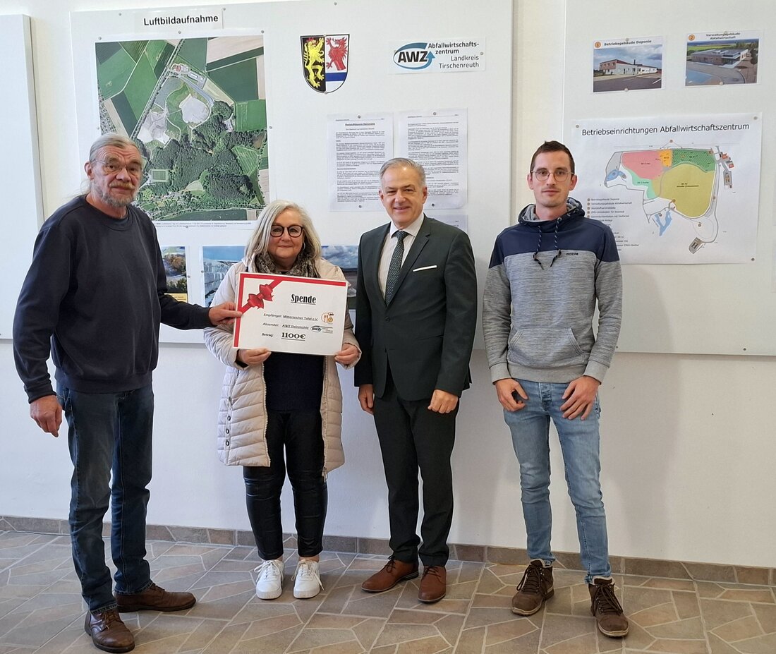Steinmühle. 1.100 Euro wurden beim Tag der offenen Tür im AWZ Steinmühle gesammelt und an die Mitterteicher Tafel übergeben.