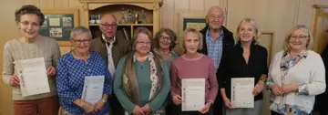 Obst- und Gartenbauverein Floß ehrt langjährige Mitglieder