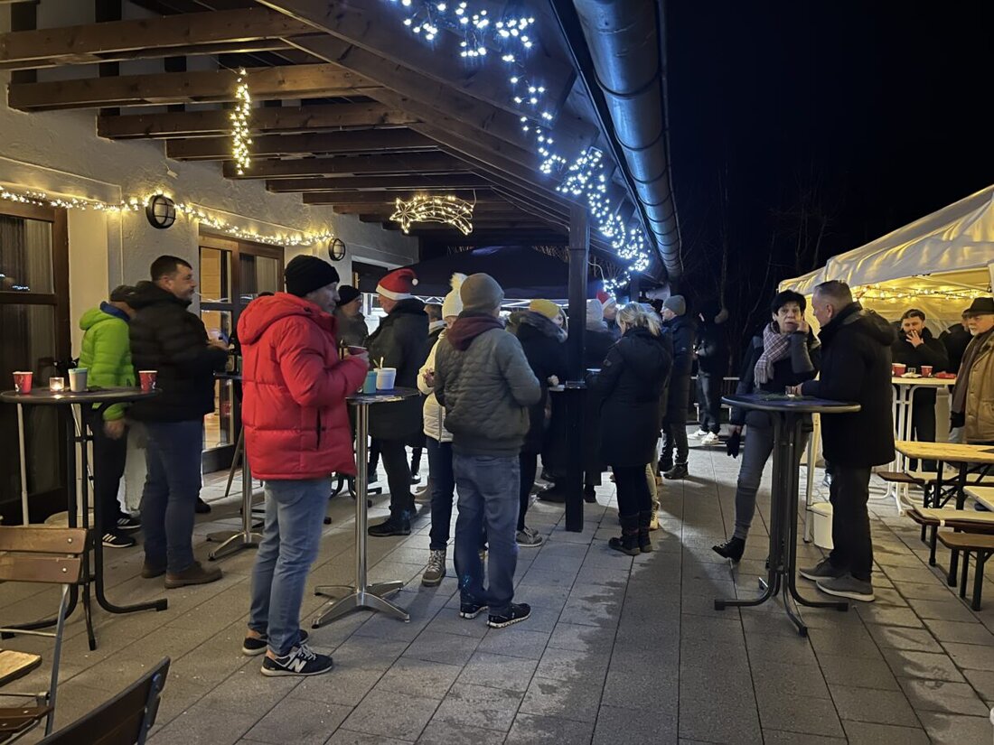 Neustadt/WN. Zur etwas anderen Weihnachtsfeier lud der ASV zum Sportheim ein.