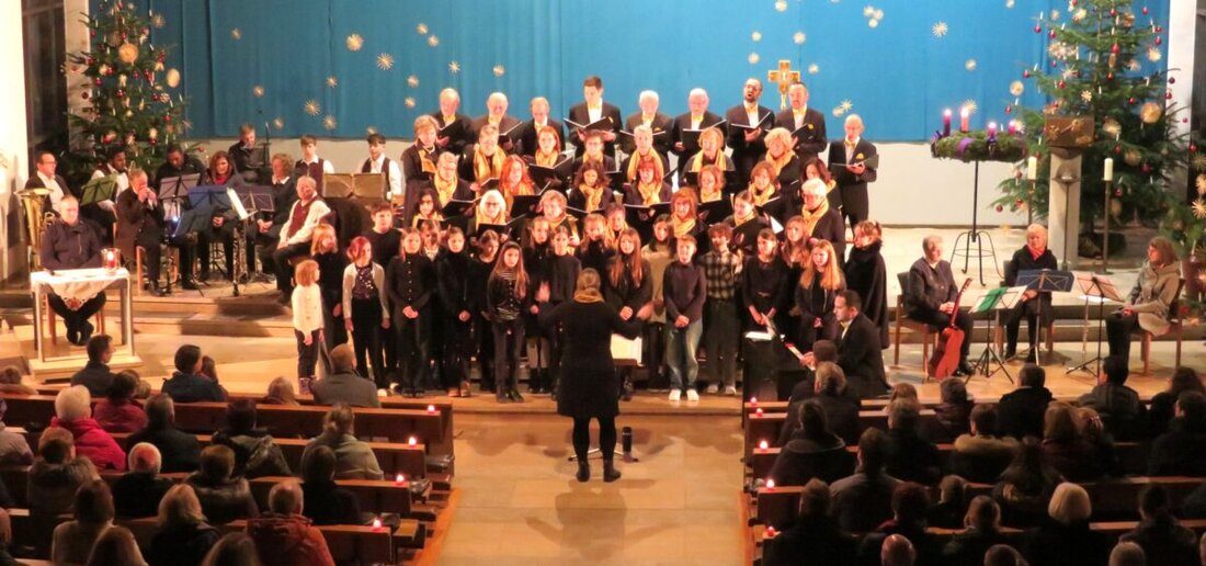 Altenstadt/WN. Auch in diesem Jahr verzauberten die Mitwirkenden des Adventkonzerts in der Pfarrkirche die Besucher.