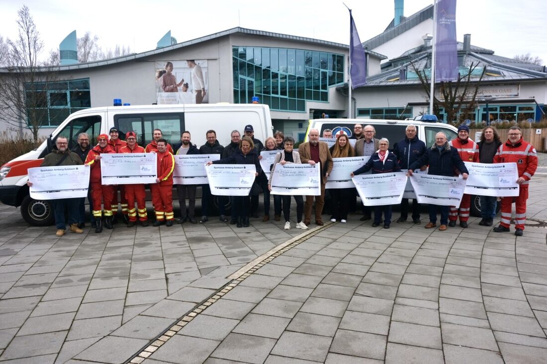Amberg. 25 Jahre nach seiner Gründung löste sich der Ärzteverbund Oberpfalz Mitte (ÄVOM) auf. Das noch vorhandene Vermögen von 30.000 Euro spendete ÄVOM an zwölf gemeinnützige Organisationen.