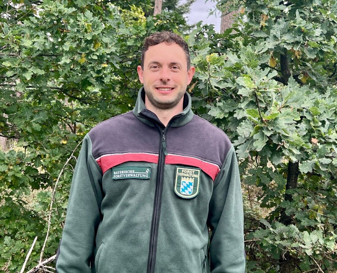 Neunburg vorm Wald. Benedikt Gleixner ist seit 6. Oktober neuer Revierleiter des Forstreviers Neunburg II beim AELF Regensburg-Schwandorf. Zuständig sind Neunburg vorm Wald und Neukirchen-Balbini. Er ist Ansprechpartner für Waldbesitzer.