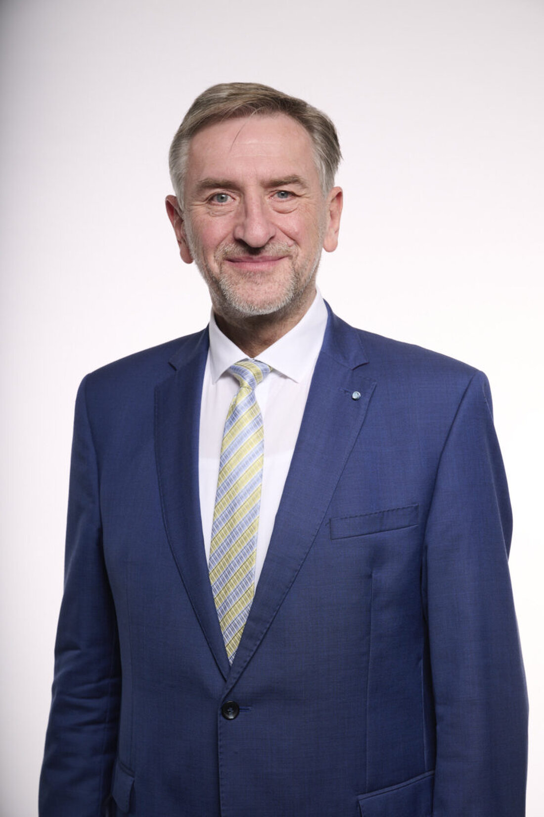 Erbendorf. Am 9. Januar diskutiert das CSU-Team über "Zukunft Landwirtschaft" in der Stadthalle mit BBV-Präsident Felßner als Gast. Anmeldung bis 7. Januar erforderlich.