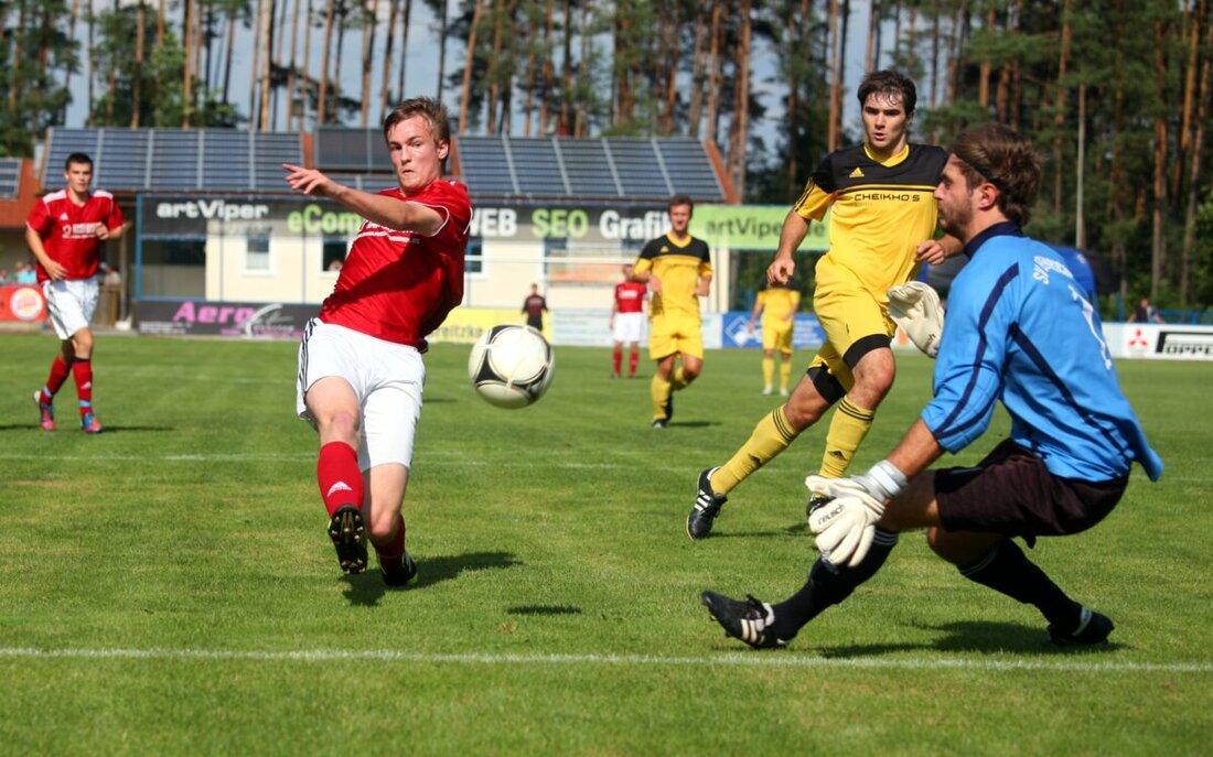Etzenricht. Der SV empfängt den Titelfavoriten ASV Burglengenfeld mit starken Neuzugängen und einem guten Saisonstart.