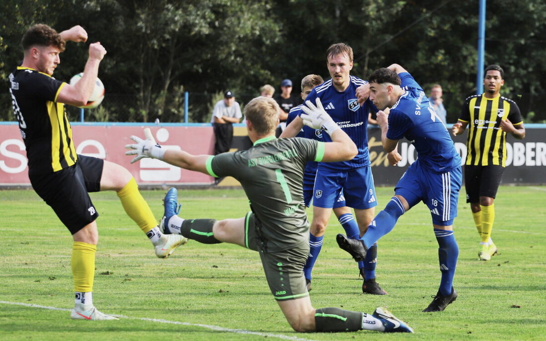 Etzenricht. In einem spannenden Landesligaspiel wandelte der SV Etzenricht einen 0:2 Rückstand gegen den ASV Burglengenfeld innerhalb von zwei Minuten in ein 2:2 Unentschieden um.