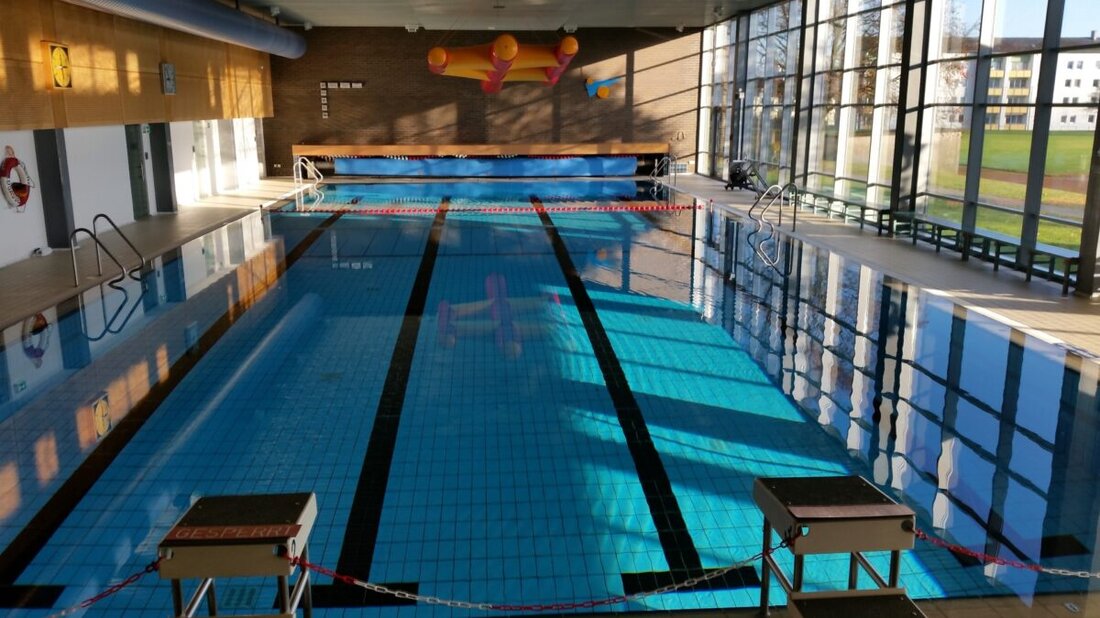 Waldsassen. Nach Überprüfung kann das Hallenbad trotz festgestellter Mängel weiter betrieben werden, eine Sanierung ist jedoch zukünftig notwendig.
