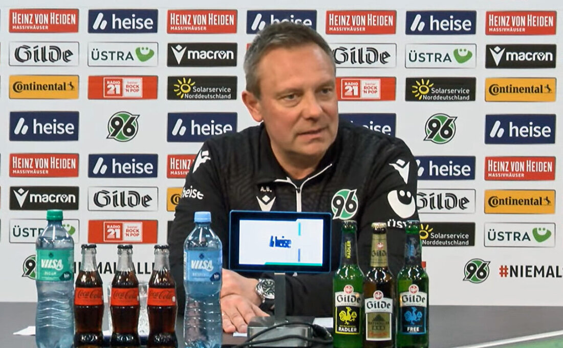 Regensburg. Spannende Ausgangslage: Was schlägt eher ein: Das starke neue Quartett des SSV Jahn um Sargis Adamyan oder André Breitenreiter, Aufstiegstrainer von Hannover 96 von 2017? Regensburg will unbedingt in der Liga bleiben, die Niedersachsen mit Macht aufsteigen.