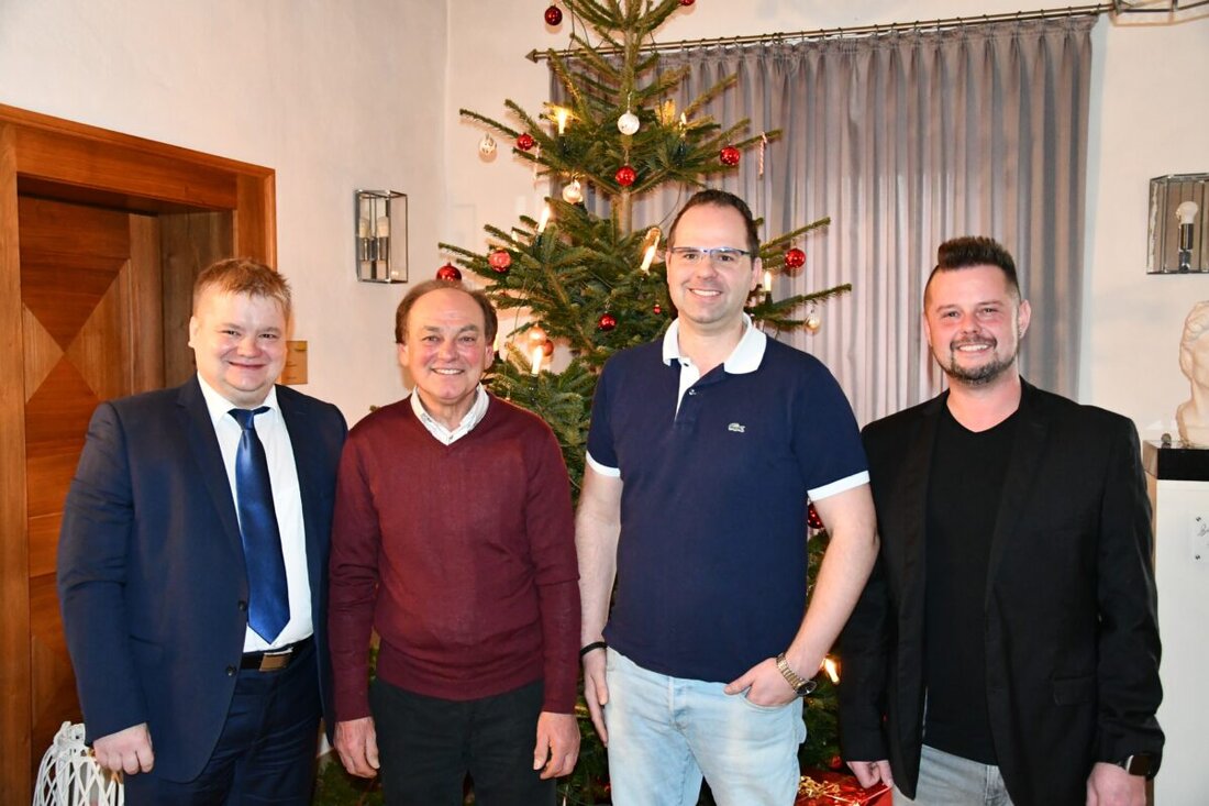 Burglengenfeld. Josef Hofmann tritt nach 35 Jahren im öffentlichen Dienst, davon zehn als Hausmeister im Rathaus, in den Ruhestand.