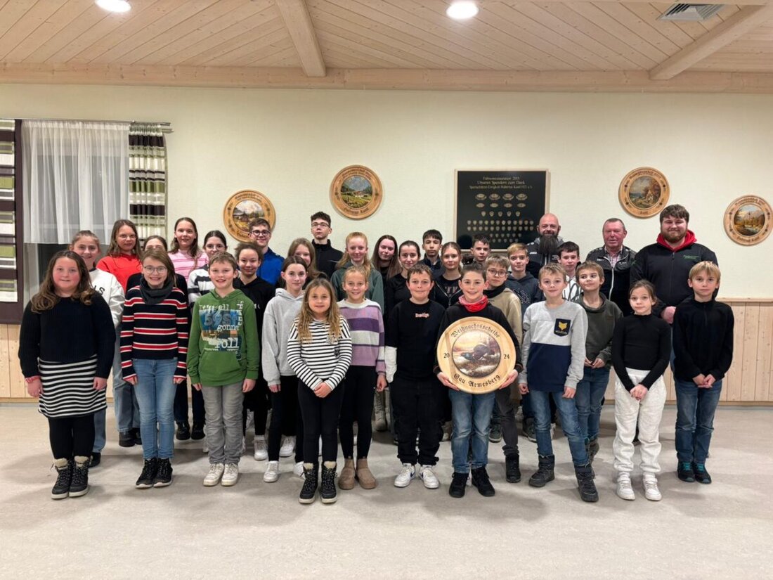 Kastl. Die vorweihnachtliche Zeit nahm die Jugendleitung des Schützengaues Armesberg wieder zum Anlass, beim Gaujugend-Rundenwettkampf auch eine Weihnachtsscheibe zu vergeben.