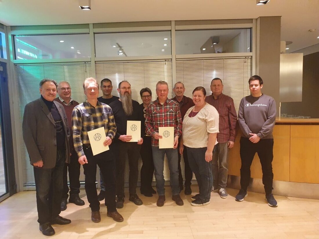 Amberg. Die Weihnachtsfeier der Standortgruppe Nordoberpfalz des Verbandes der Beamten und Beschäftigten der Bundeswehr (VBB) wird auch zukünftig im Wechsel zwischen den Bundeswehrstandorten Weiden und Amberg stattfinden.