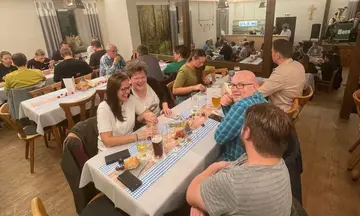„Oh Kirwa lou niad nou!“ – Wirtshauskirwa in der Verräterklause