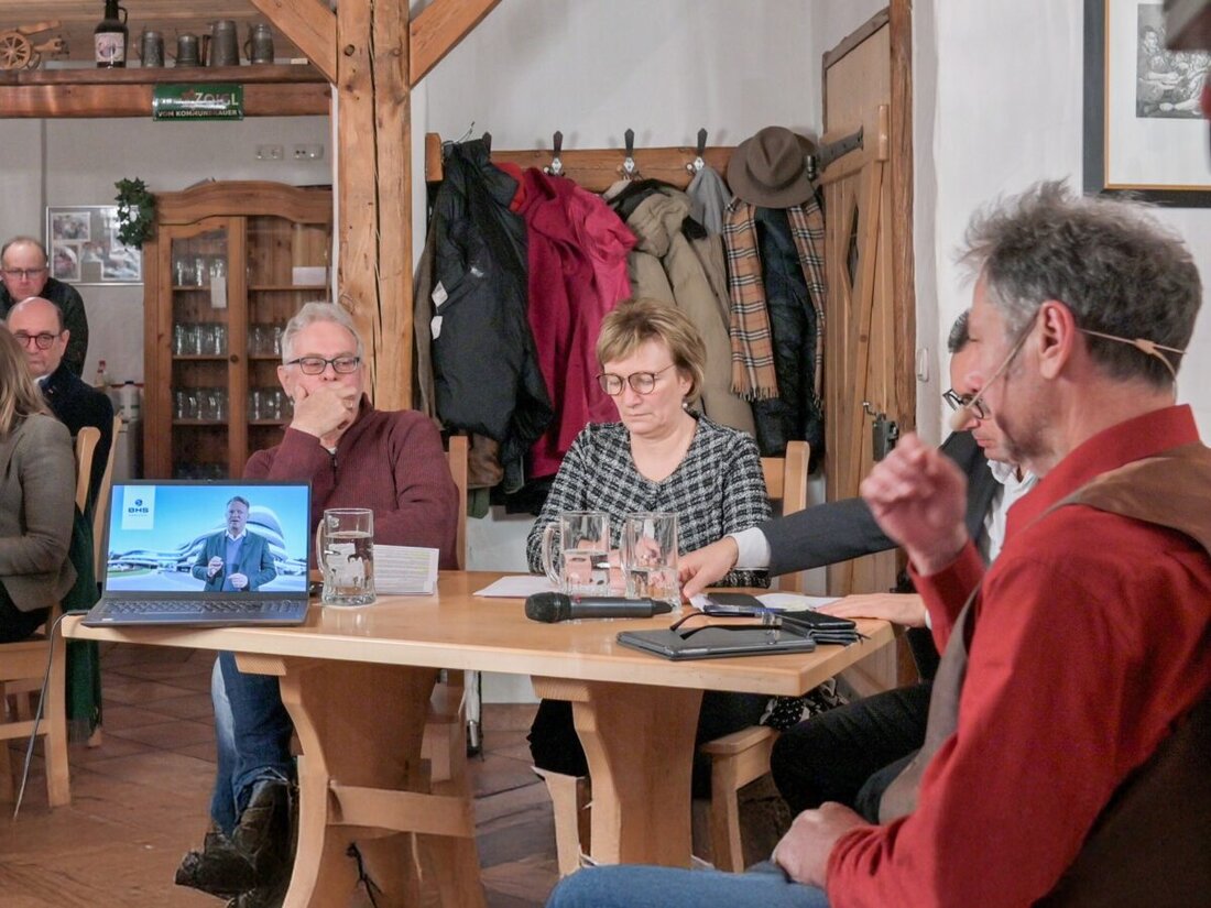 Neuhaus. Das kann man mit Fug und recht konstruktive Kritik nennen. BHS-Co-Geschäftsführer Lars Engel legt bei der Echo-Wahlinitiative per Video-Botschaft einen Dreipunkte-Plan vor, mit dem er die Inflation in den Griff bekommen und unser Land zurück in die Erfolgsspur führen will.