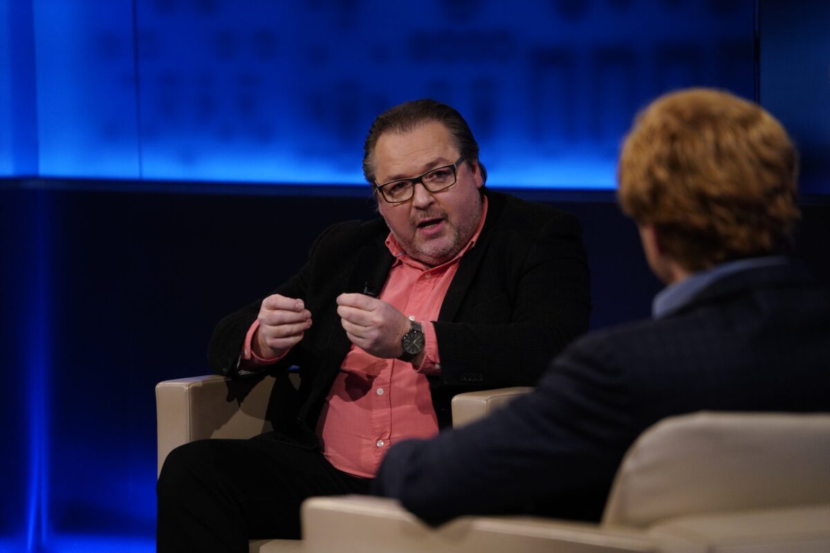 "Allianz des Misstrauens" - Vortrag über Verschwörungsglaube und Antisemitismus in den Medien