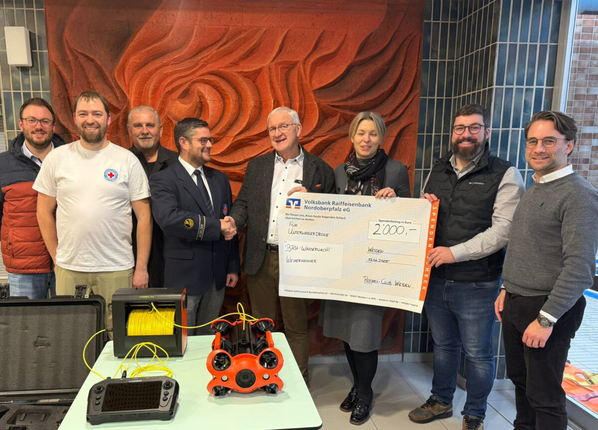 Rotary Club Weiden spendet an die Wasserwacht Weiherhammer