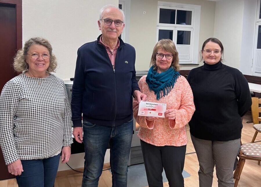Soziales Engagement vereint: AWO und SPD unterstützen„Generationen Hand in Hand e.V.“