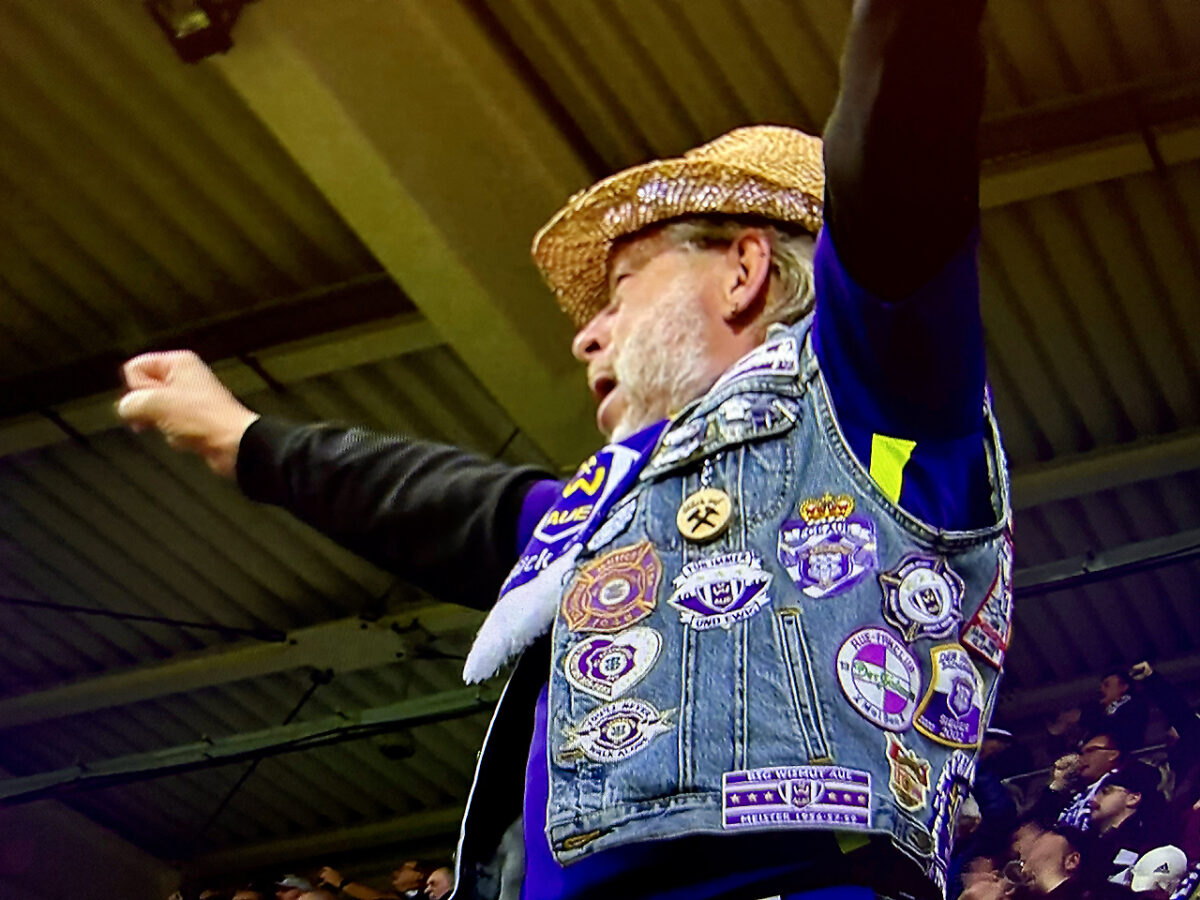 Jahn in Liga 3: Bekloppte Last-Minute Pleite in Aue nach Elfer-Frust