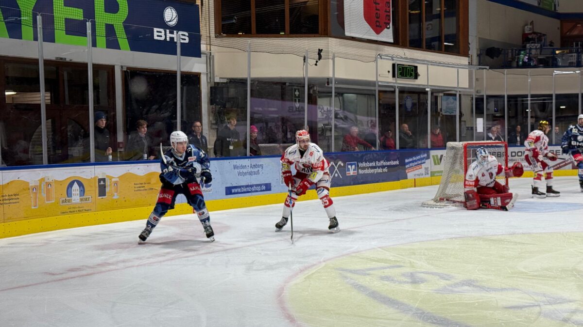 Blue Devils siegen nach starkem Schlussdrittel hochverdient