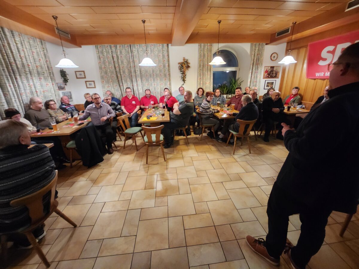 Forster fordert in Eslarn soziale Gerechtigkeit und Steuerreformen