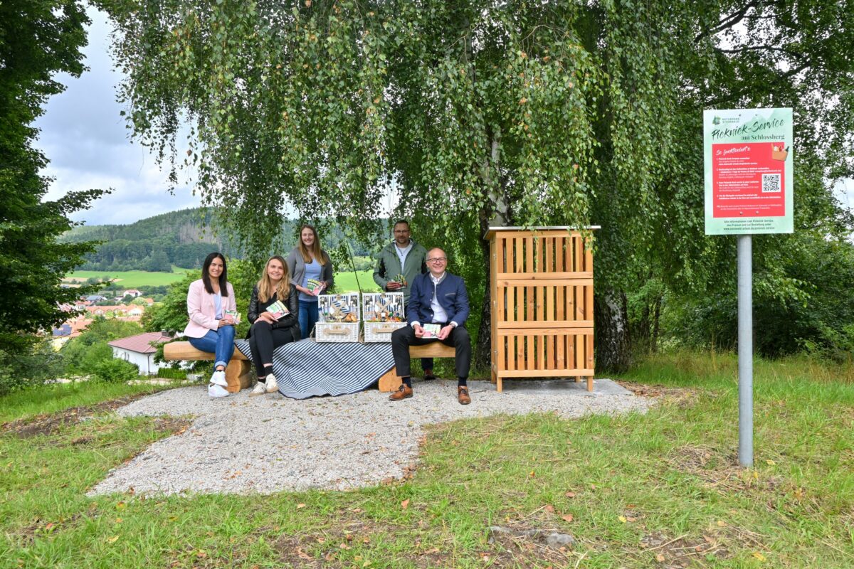 Genuss mit Fernsicht: Neues Picknick-Angebot am Schlossberg Waldeck