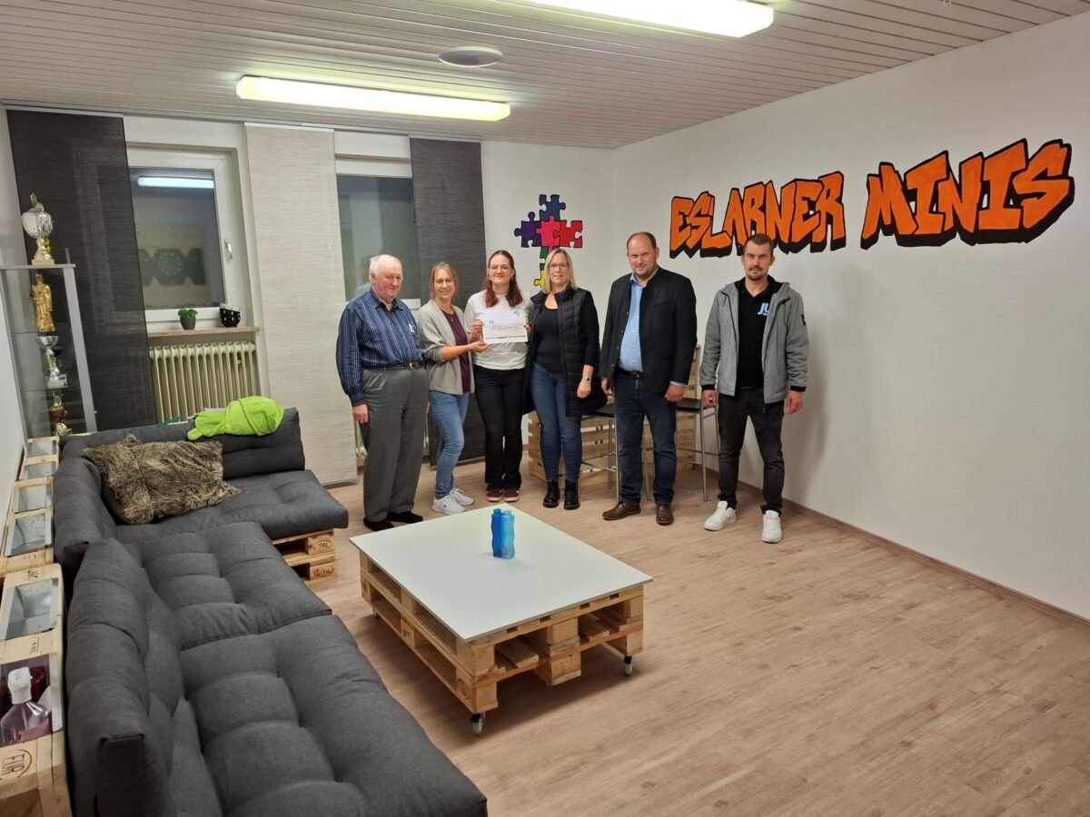 Ministranten freuen sich über eigenen Raum in Eslarn