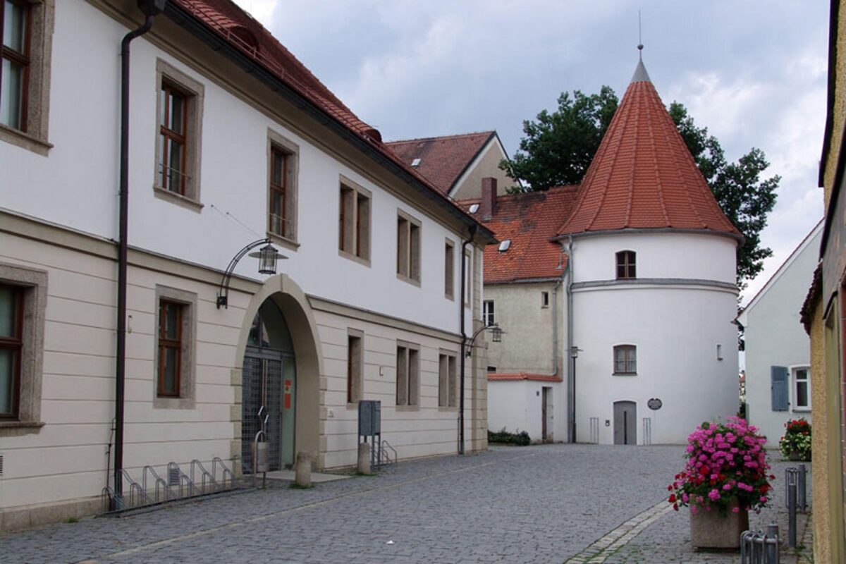 Einbruch in Regionalbibliothek - Täter kein Bücherfreund