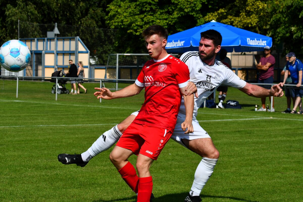 Bezirksliga Nord: Führungsduo kommt gehörig unter die Räder