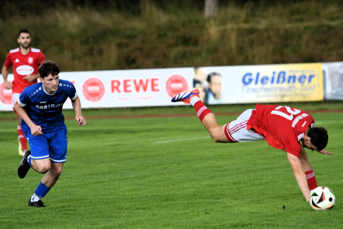 Bezirksliga Nord: Spitzentrio bleibt sieglos – SG Chambtal gewinnt Kellerduell