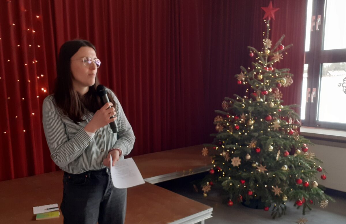 Menschlichkeit, Yoga, Kaffee und Kuchen im &quot;Café miteinander&quot;
