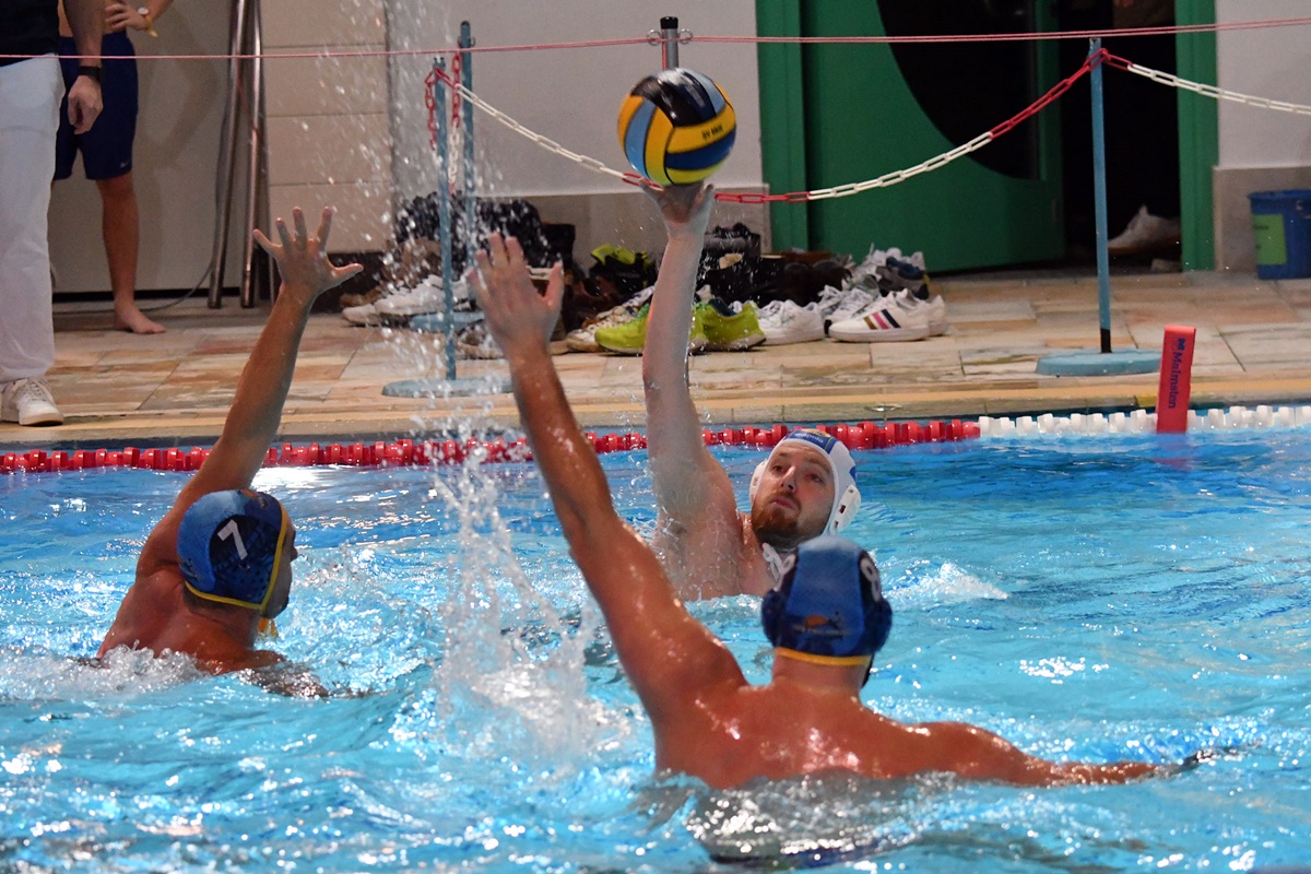 Wasserball: SV Weiden peilt Heimsieg gegen Frankfurt an