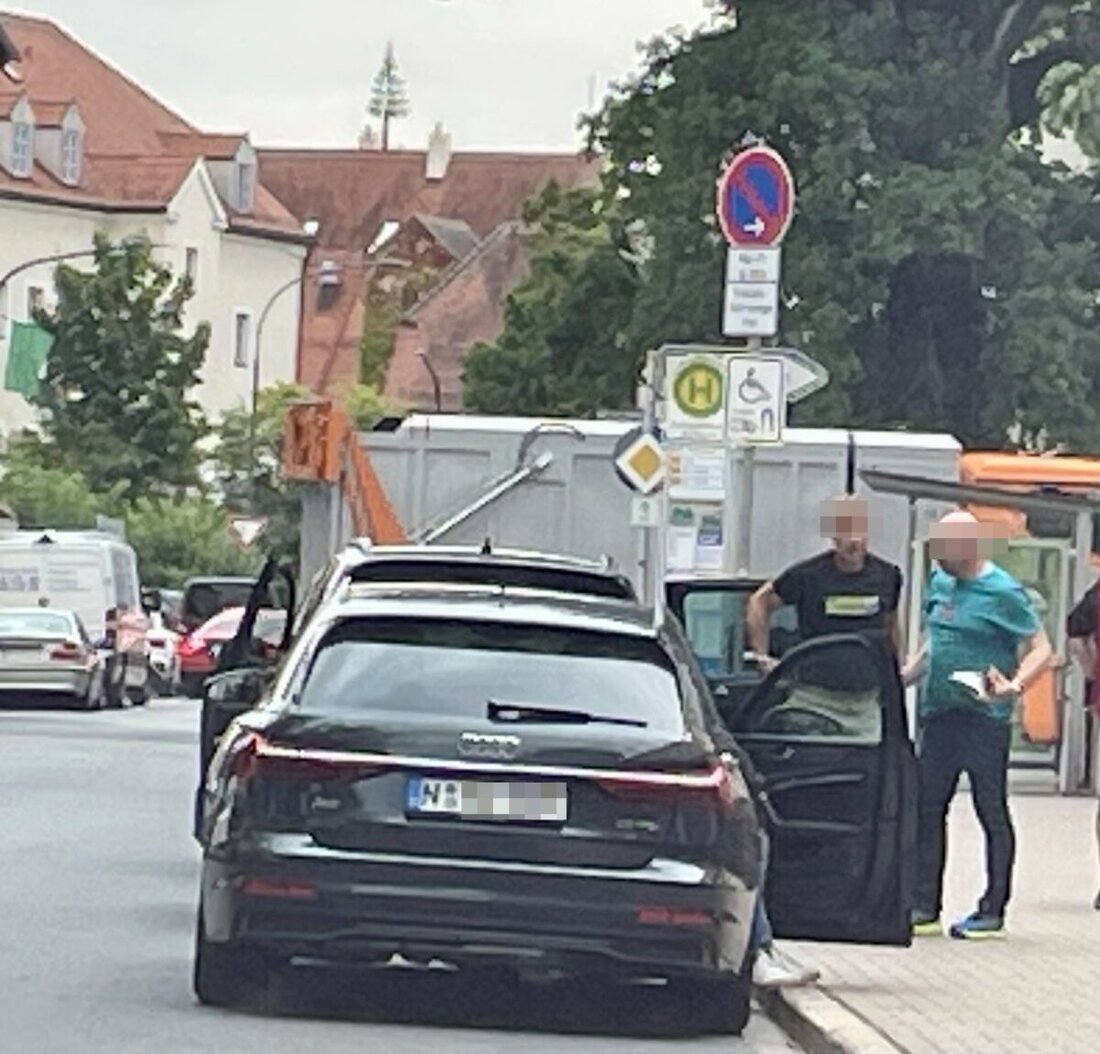 Weiden. Festnahme im Müllskandal: Der Geschäftsführer eines Entsorgungsunternehmens befindet sich seit Donnerstag in Haft. Zollfahnder nahmen ihn am Morgen in Weiden fest.