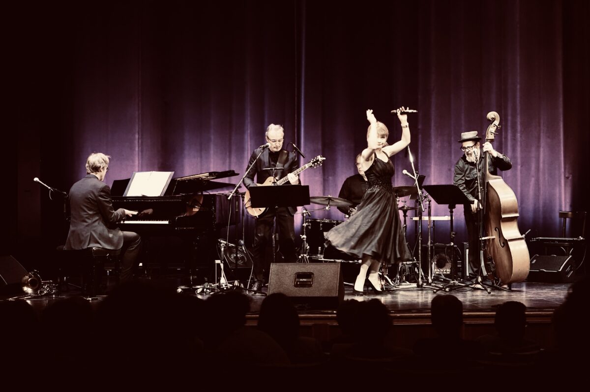 Ein Caterina Valente Abend mit der Antje Rietz & Band