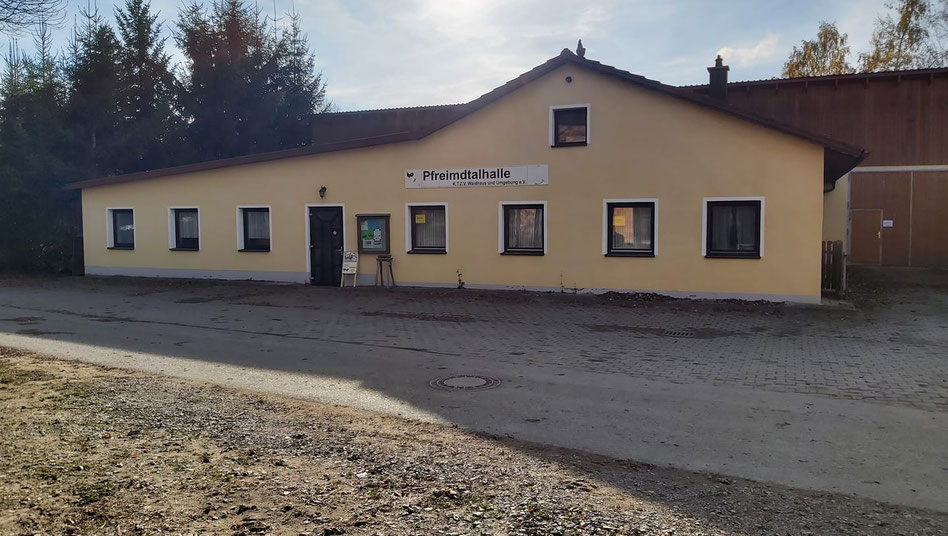 Kleintiermarkt in der Pfreimdtalhalle in Pfrentsch